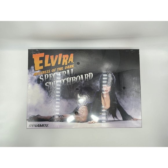 Vintage Sealed Dynamite Elvira: Mistress of The Dark: Spectral Switchboard - Picture 2 of 6